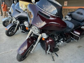 2021 Harley-Davidson® Ultra Limited Midnight Crimson thumb 2