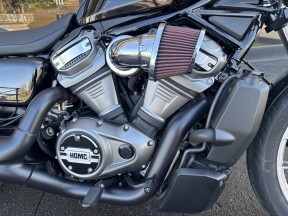 2023 Harley-Davidson® Nightster™ Special Vivid Black thumb 2