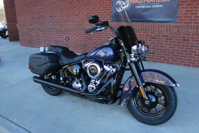 2026 Harley-Davidson® Heritage Classic Purple Abyss Black Cast Wheels thumb 3