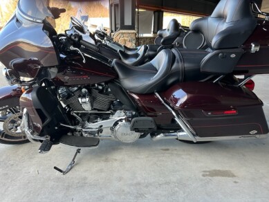 2021 Harley-Davidson® Ultra Limited Midnight Crimson