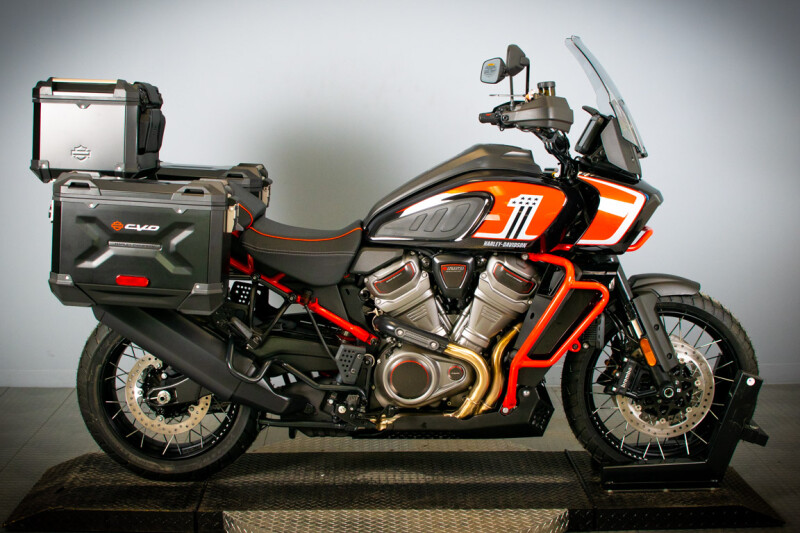 2024 Harley-Davidson® CVO™ Pan America® RA1250SE