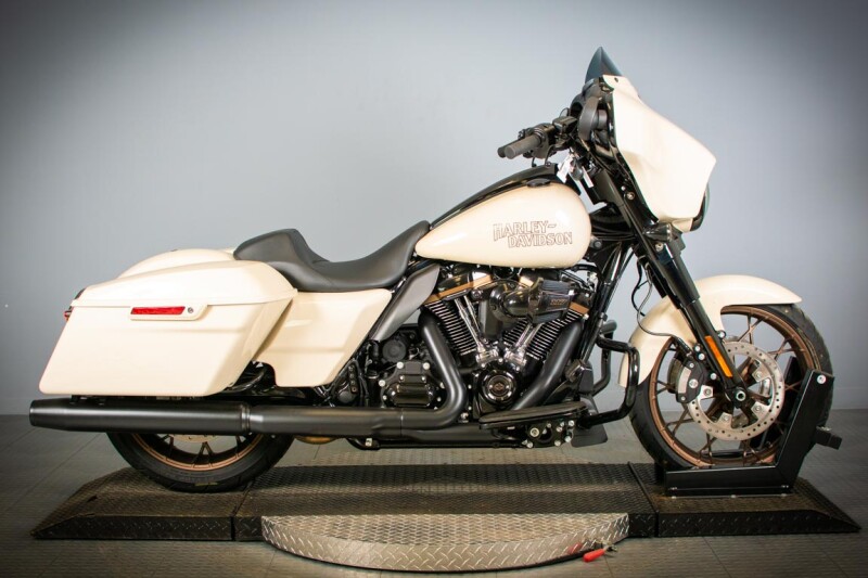 2023 Harley-Davidson® Street Glide® ST FLHXST