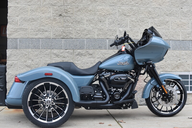 2024 Harley-Davidson® Road Glide® 3 FLTRT