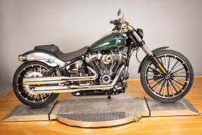 2024 Harley-Davidson® Breakout™ 117 FXBR thumb 3