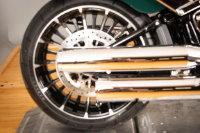 2024 Harley-Davidson® Breakout™ 117 FXBR thumb 2
