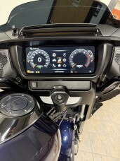2025 Harley-Davidson® Street Glide® Mystic Shift thumb 0