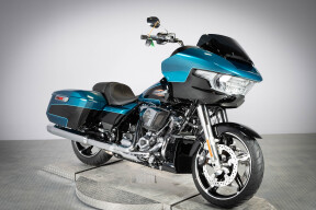 2026 Harley-Davidson® Road Glide™ FLTRX thumb 2