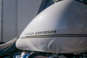 2025 Harley-Davidson Breakout™  thumb 2