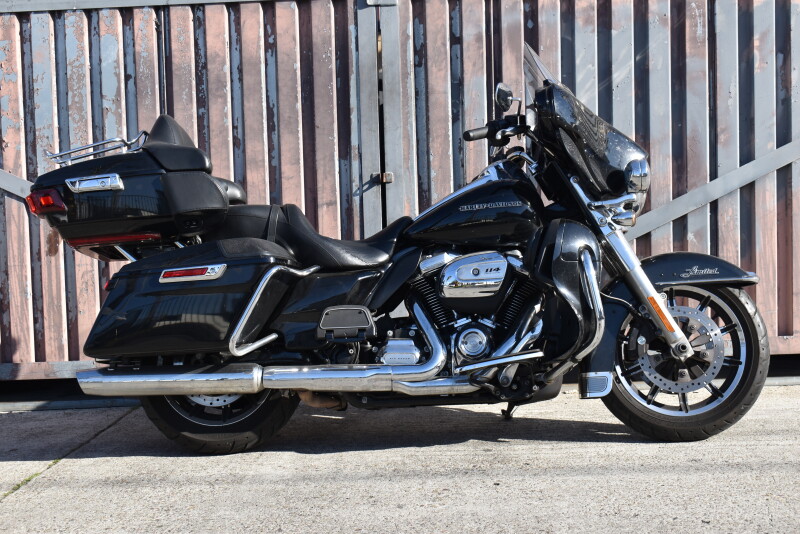 2019 Harley-Davidson® Ultra Limited FLHTK