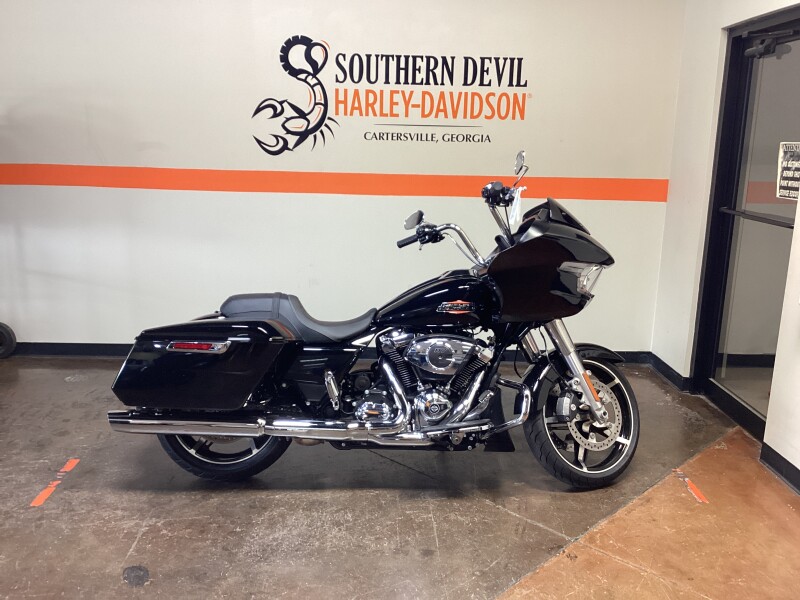 2024 Harley-Davidson® Road Glide® Vivid Black