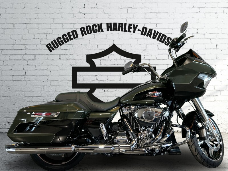 2026 Harley-Davidson® Road Glide® Olive Steel Metallic / Vivid Black Chrome Trim