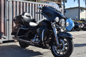 2019 Harley-Davidson® Ultra Limited FLHTK thumb 0
