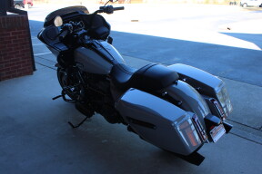 2025 Harley-Davidson® Road Glide® Billiard Gray thumb 0