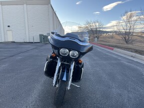 2013 Harley-Davidson® Road Glide® Ultra thumb 2