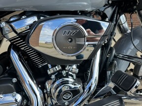 2026 Harley-Davidson Street Glide FLHX Solo Trim thumb 2