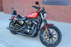 2019 Harley-Davidson® Iron 883™ Wicked Red thumb 3