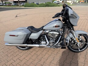 FLHX 2026 Street Glide® thumb 1