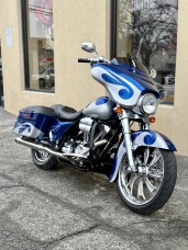 2007 Harley-Davidson® Street Glide® FLHX thumb 2