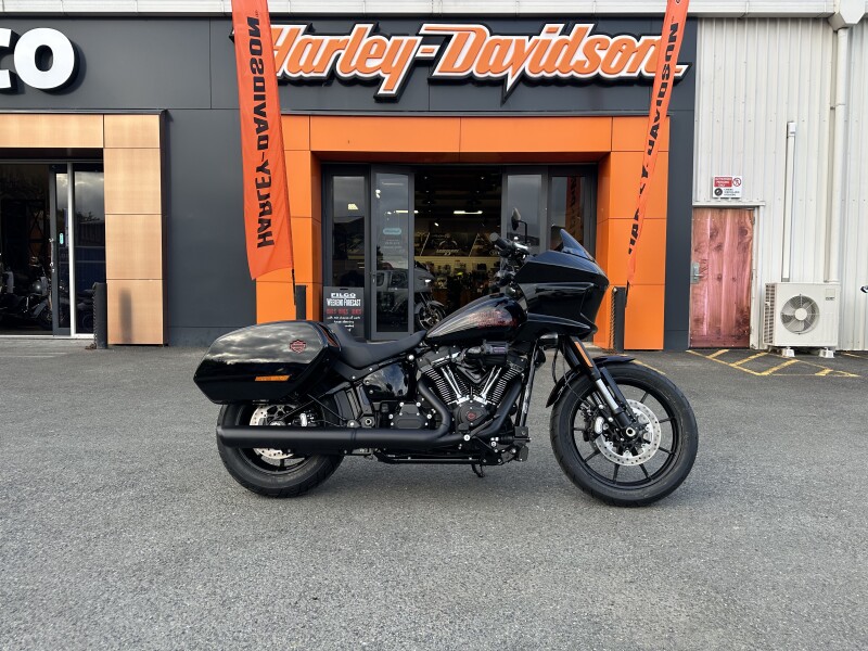 2026 Harley-Davidson Low Rider ST Vivid Black Chrome Trim