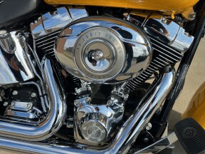 2011 Harley-Davidson Fat Boy FLSTF thumb 2