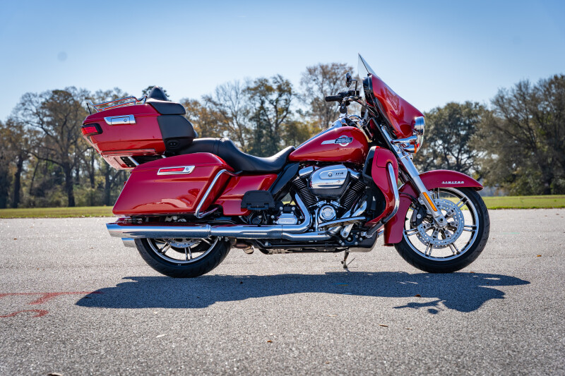 2023 Harley-Davidson® Ultra Limited FLHTK