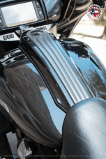 2016 Harley-Davidson® CVO™ Street Glide® FLHXSE thumb 0