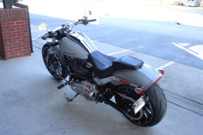 2024 Harley-Davidson® Breakout® 117 Billiard Gray thumb 2