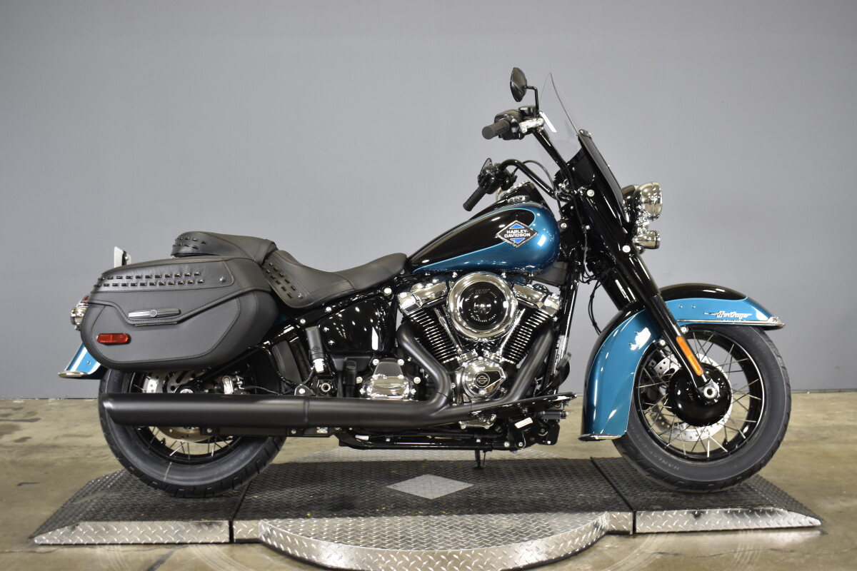 2026 Harley-Davidson® Heritage Classic FLHC | MotorCity Harley