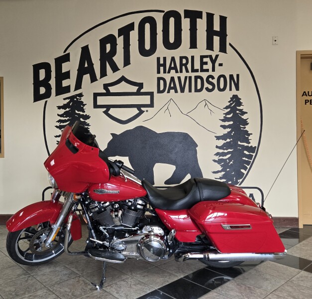 2023 Harley-Davidson® Street Glide® Redline Red