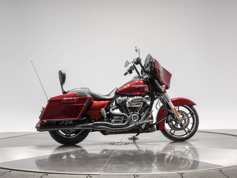 2017 HARLEY-DAVIDSON FLHXS STREET GLIDE SPECIAL in Velocity Red