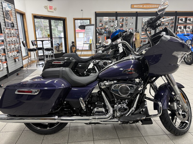 2026 Harley-Davidson® Road Glide® Purple Abyss - Chrome