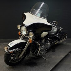 Harley-Davidson® Electra Glide® Standard 2008 FLHT BLACK thumb 1
