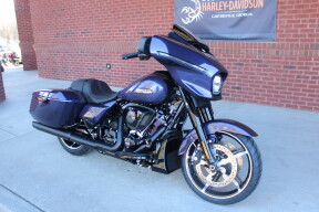 2026 Harley-Davidson® Street Glide® Purple Abyss Black Trim thumb 3