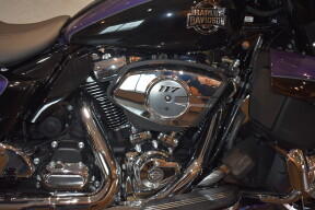 2026 Harley-Davidson® Street Glide Limited Purple Abyss / Vivid Black Chrome Trim thumb 1