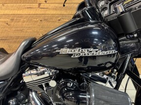 2013 Harley-Davidson® Street Glide® Midnight Pearl FLHX thumb 3
