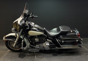 Harley-Davidson® Electra Glide® Standard 2008 FLHT BLACK thumb 0