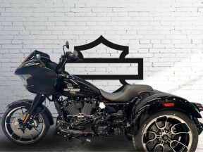 2026 Harley-Davidson® Road Glide 3 thumb 3
