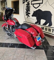 2023 Harley-Davidson® Street Glide® Redline Red thumb 2