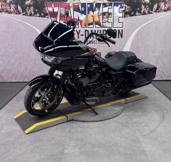 2026 FLTRX Road Glide®  thumb 0