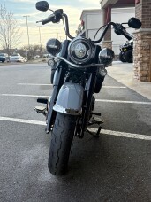 2026 Heritage Softail Dark Billiard Gray thumb 3