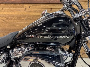 2026 Harley-Davidson® Breakout® Vivid Black Chrome Trim FXBR thumb 3