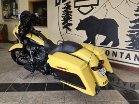 2023 Harley-Davidson® Street Glide® Special Prospect Gold - Black Finish thumb 2