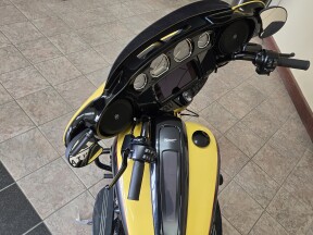 2023 Harley-Davidson® Street Glide® Special Prospect Gold - Black Finish thumb 0