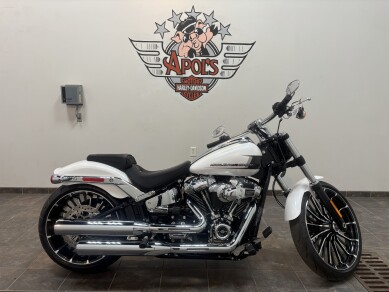 2024 Harley-Davidson® Breakout® 117 White Onyx Pearl