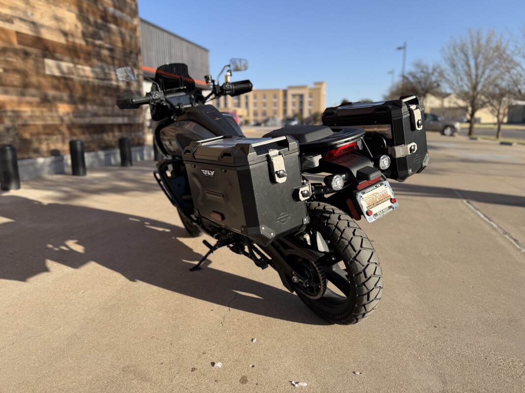 2022 Harley-Davidson® Pan America™ 1250 Special Gauntlet Gray Metallic, photo 6