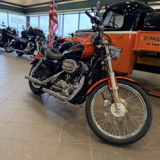 2005 Harley-Davidson Sportster 1200 Custom XL1200C thumb 2