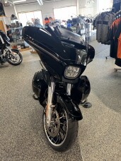 2026 Harley-Davidson® FLHXL Street Glide™ Limited thumb 3