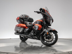 2026 Harley-Davidson FLHXLSE CVO Street Glide Limited in Citrus Heat with 10 miles thumb 2