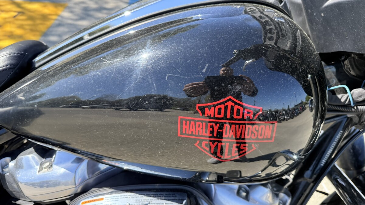 FLHT 2021 Electra Glide® Standard, photo 14