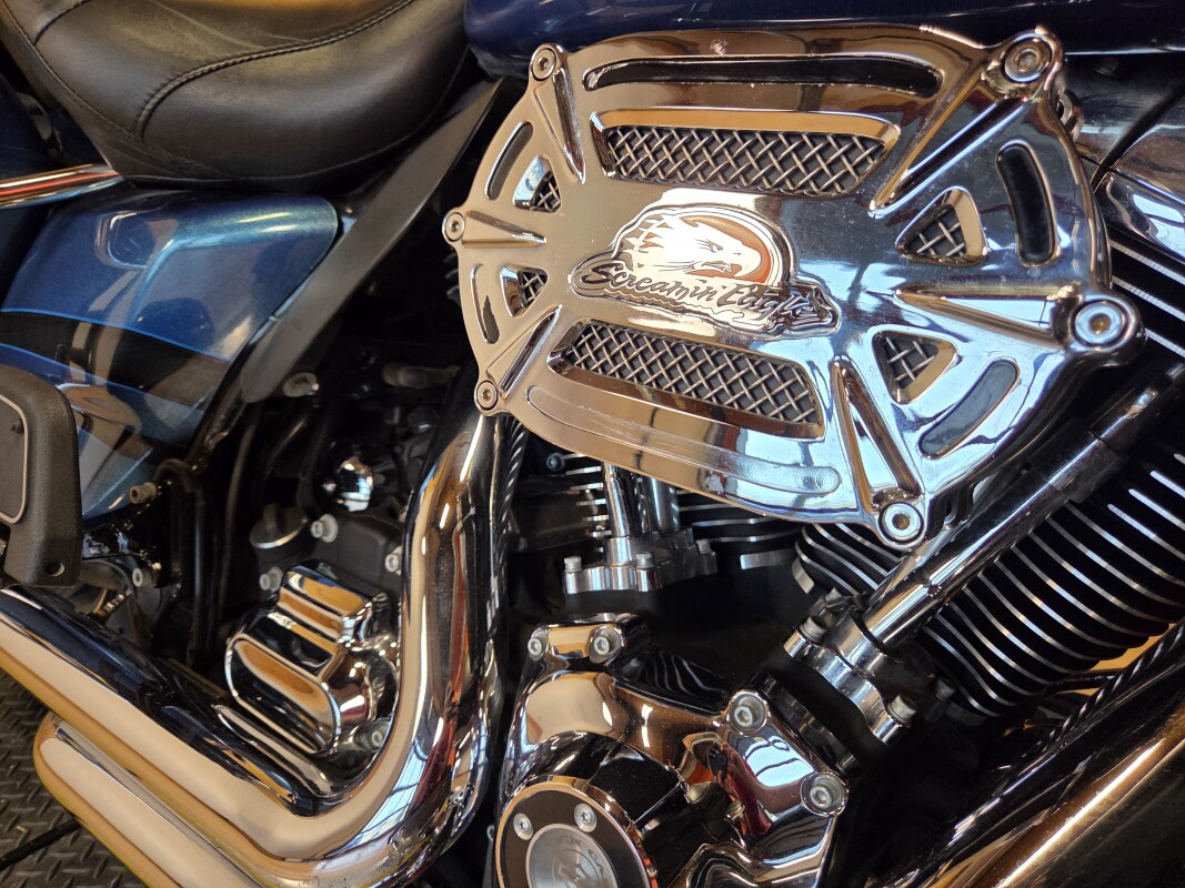 FLHTK 2014 Electra Glide® Ultra Limited, photo 6